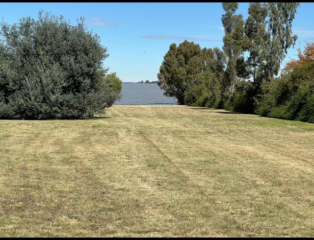 2 BEDROOM HOUSE FOR SALE IN HARTBEESFONTEIN AH